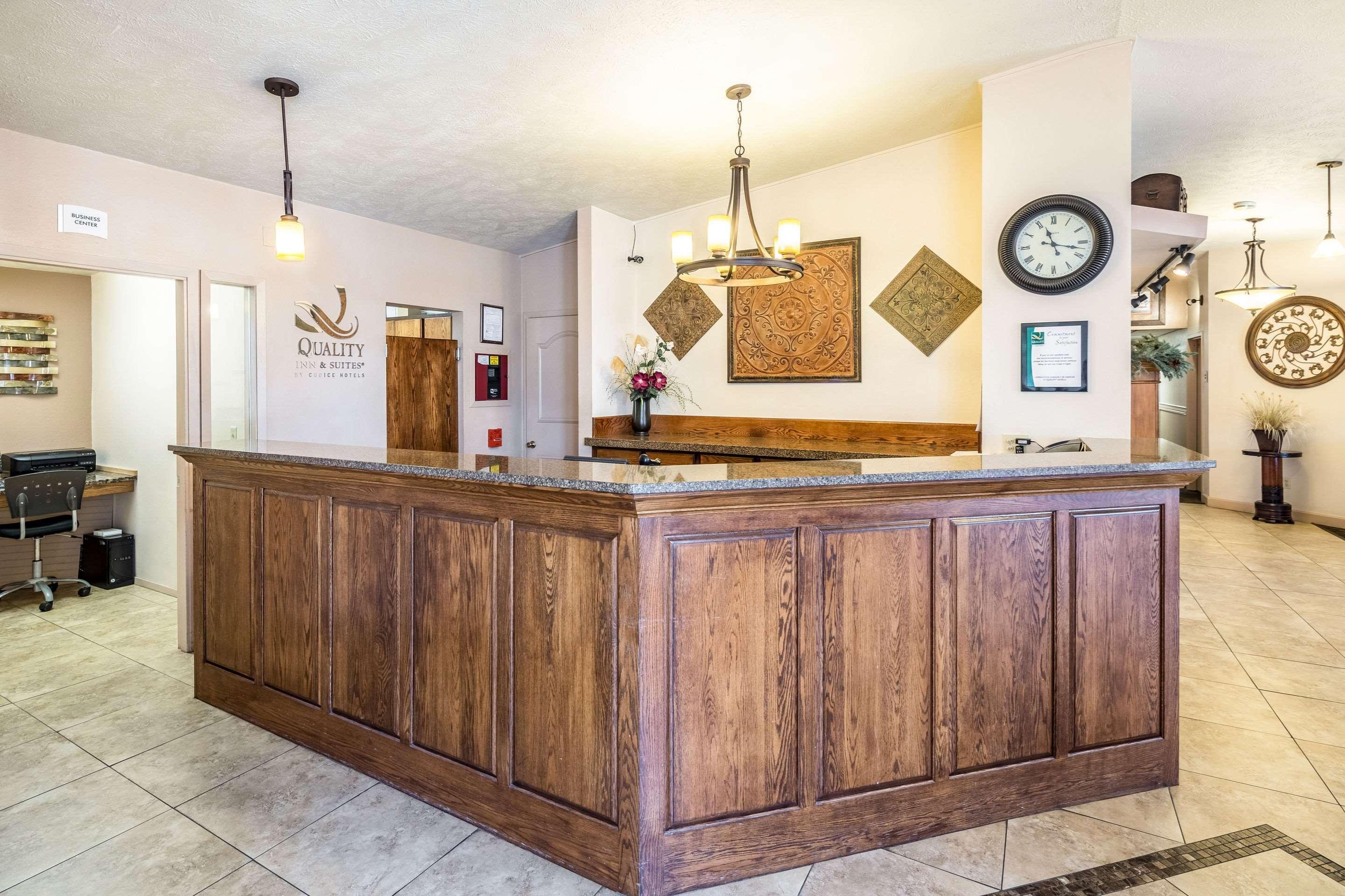 Quality Inn & Suites Coeur D'Alene Bagian luar foto