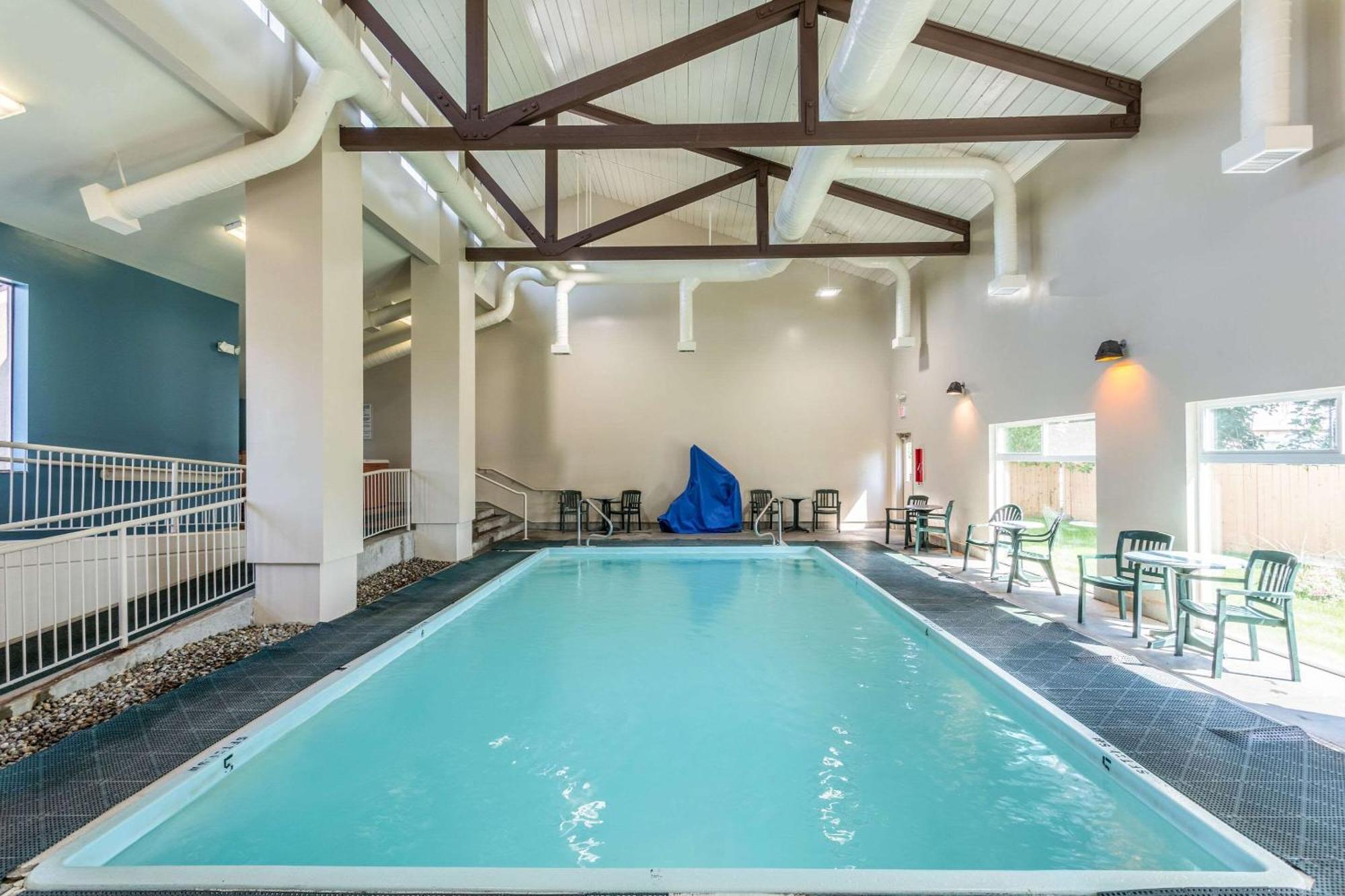 Quality Inn & Suites Coeur D'Alene Bagian luar foto