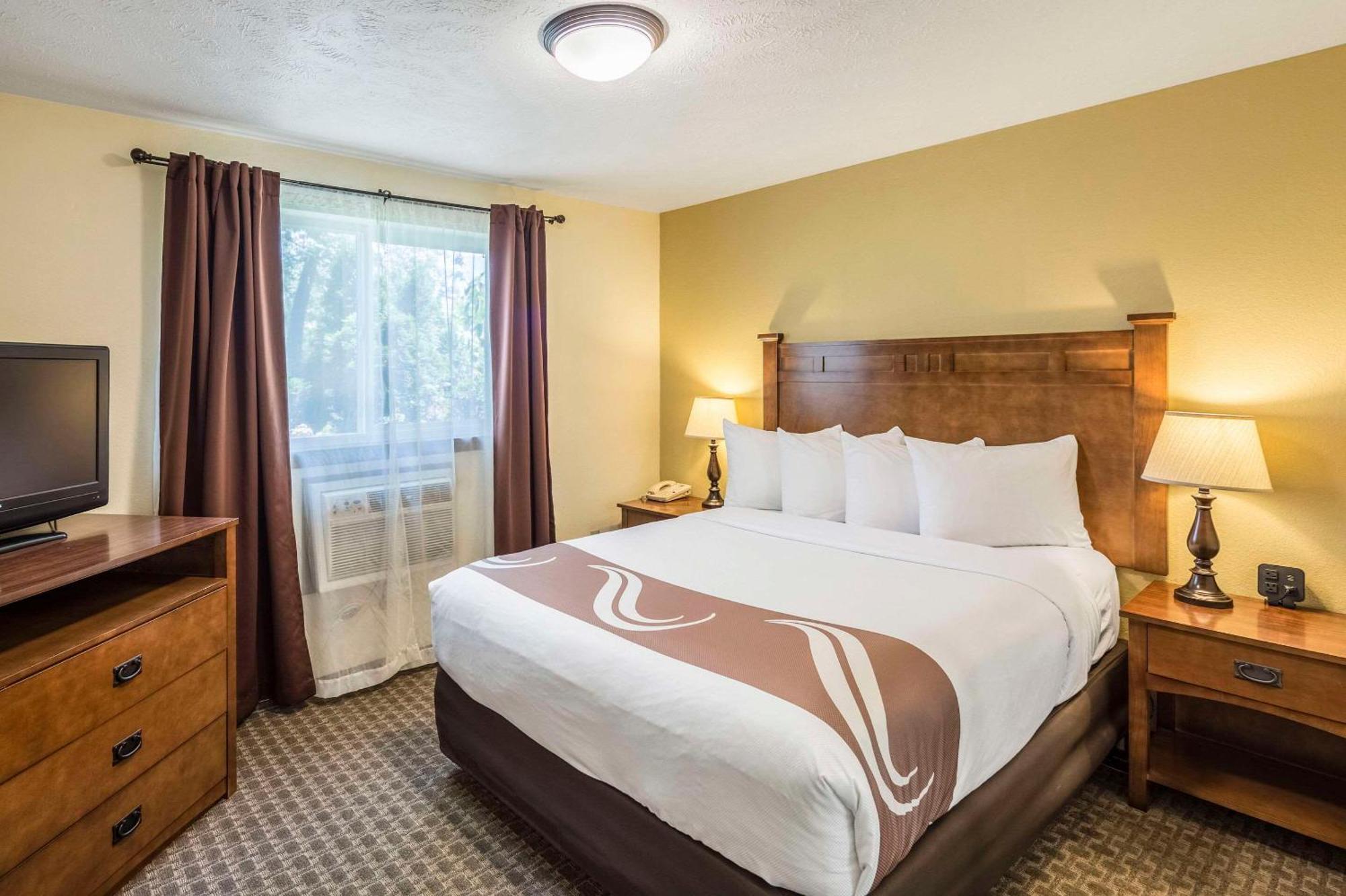 Quality Inn & Suites Coeur D'Alene Bagian luar foto