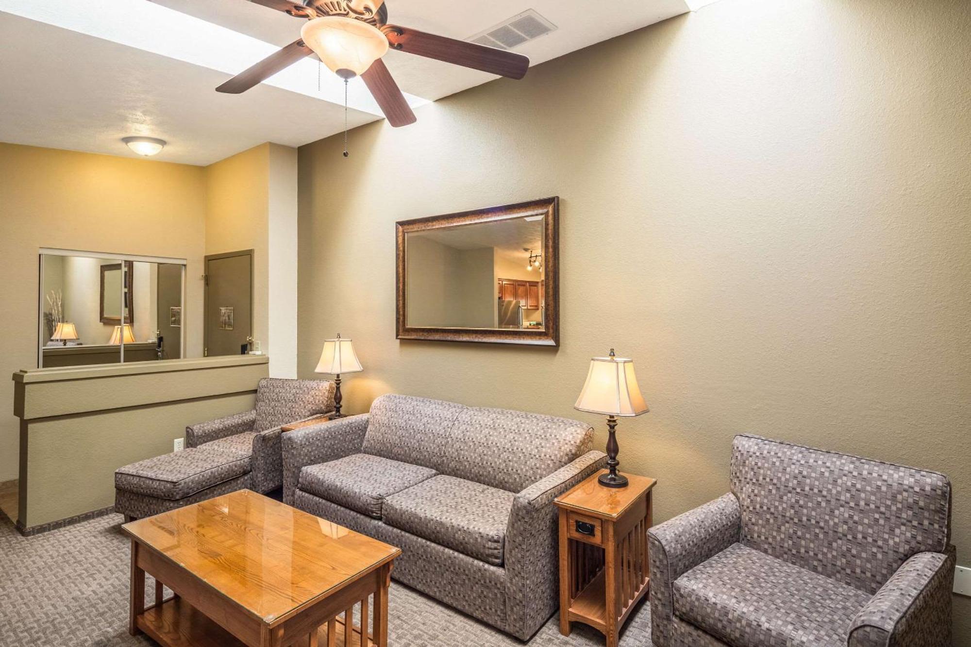 Quality Inn & Suites Coeur D'Alene Bagian luar foto
