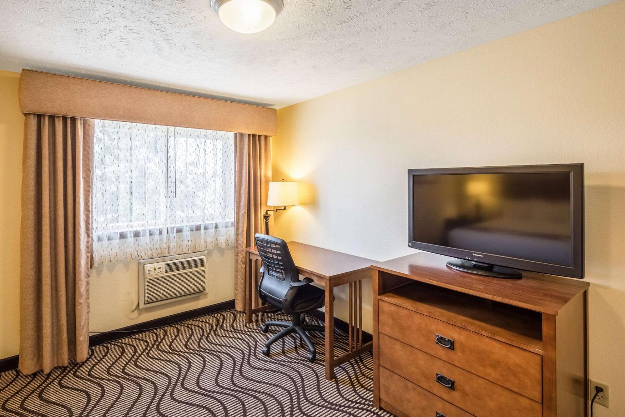 Quality Inn & Suites Coeur D'Alene Bagian luar foto