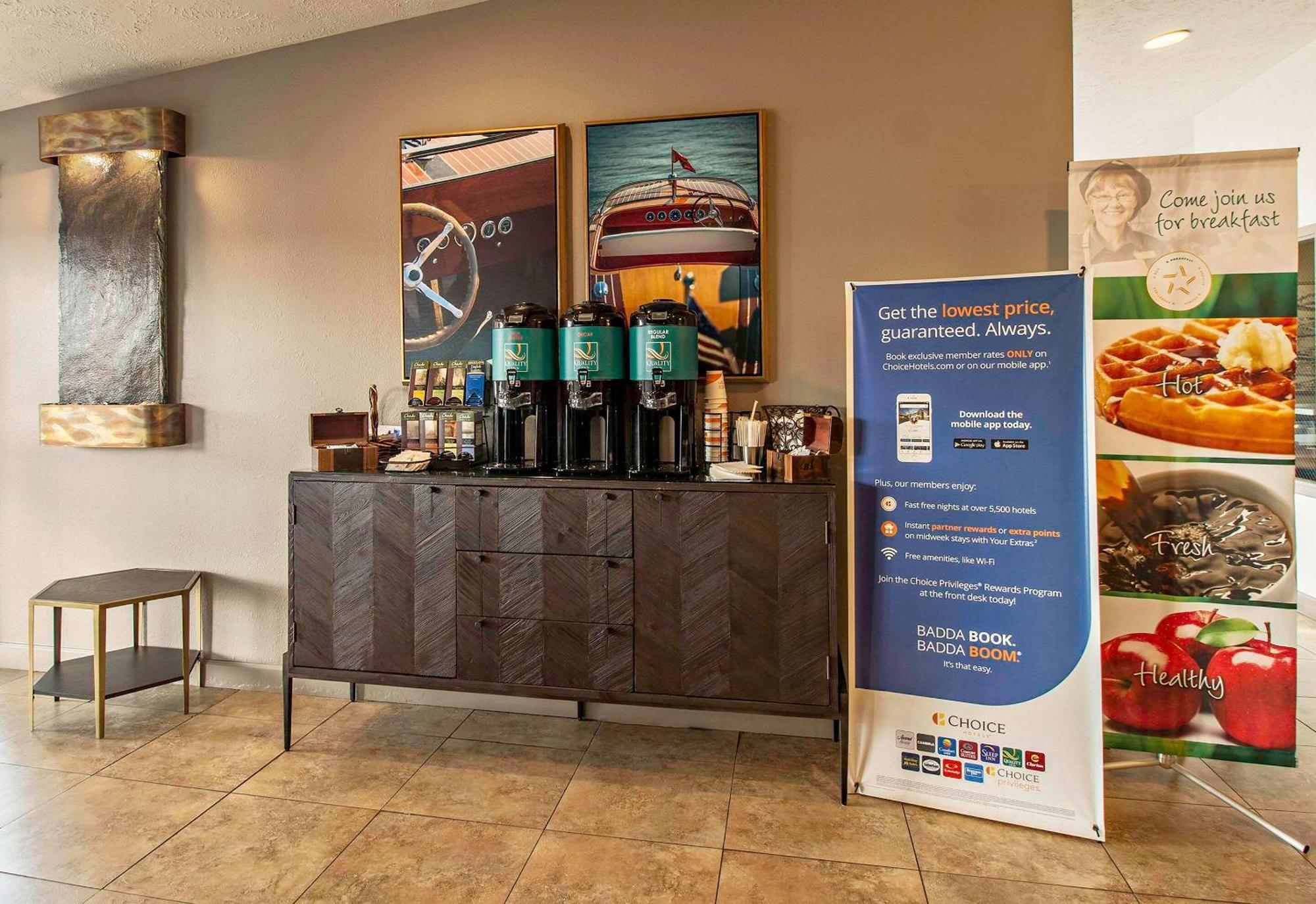 Quality Inn & Suites Coeur D'Alene Bagian luar foto